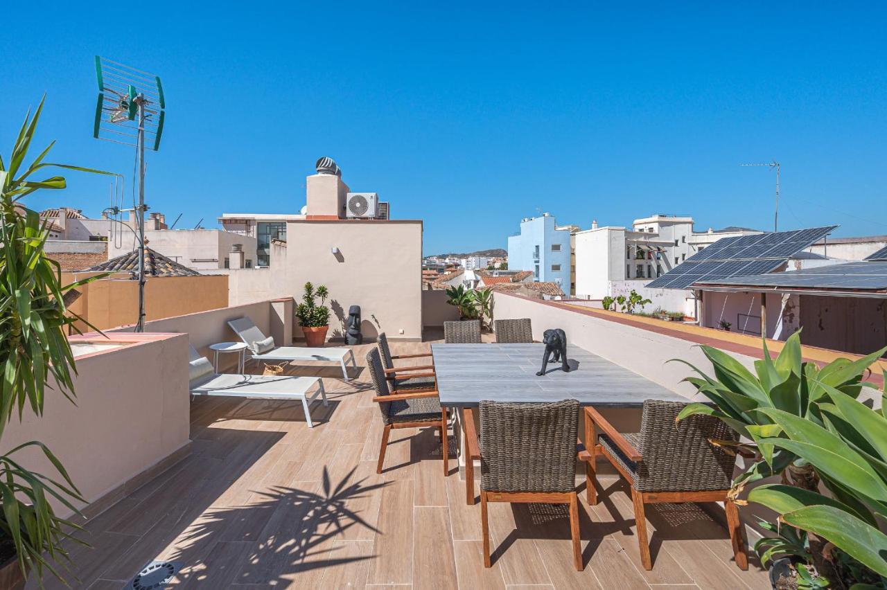 Dona Elvira. Las Terrazas Malaga Luaran gambar